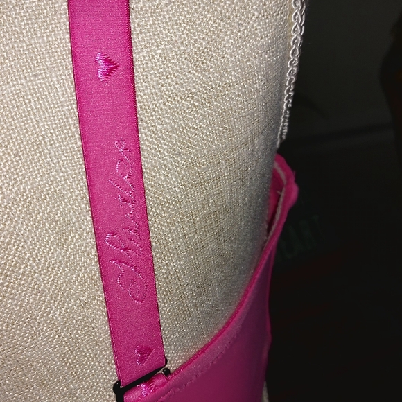 "HUSTLER" Ladies push up bra - Picture 5 of 11